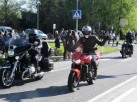 Pärnus toimuva motohooaja avamisel sõidetakse läbi Sindi. Foto: Urmas Saard / Külauudised