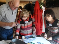 Pastakakogujad Pärnus Joonase kohvikus. Foto: Urmas Saard / Külauudised