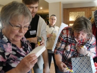 Pastakakogujad Pärnus Joonase kohvikus. Foto: Urmas Saard / Külauudised