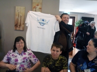 Pastakakogujad Pärnus Joonase kohvikus. Foto: Urmas Saard / Külauudised