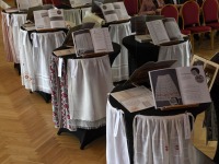 Rääma Folklooripäeval Nooruse Majas avatud Pärnumaa kihelkondade põllede näitusel. Foto Urmas Saard Külauudised