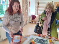 Raamatu “Pildikesi Paikuselt” esitlus Seljametsal. Foto: Urmas Saard / Külauudised
