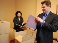 Raamatu „Sindi elu piltides” esitlusele eeln ja esitluse pä aastal 2013. Foto: Urmas Saard Külauudised