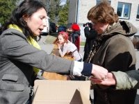 Raamatu „Sindi elu piltides” esitlusele eeln ja esitluse pä aastal 2013. Foto: Urmas Saard Külauudised