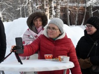 Raeküla Vanakooli keskuse ees tähistatav neljas adventpüha. Foto: Urmas Saard / Külauudised