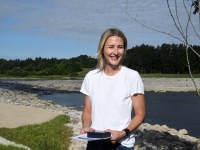 034 Külli Tammur. Raftiga Sindi kärestiku testimisel. Foto: Urmas Saard / Külauudised