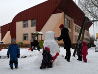 Rahvusvaheline lumememme päev Sindi lasteaias. Foto: Urmas Saard / Külauudised