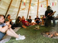 Eesti Arhailiste Traditsioonide Keskuses 2026. a suvel toimunud Šamaanifestival. Foto: Natali Plugnikova