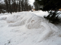 003 Sindi gümnaasiumi lumelinna päev 2011. a 3. veebruaril.  Foto: Urmas Saard