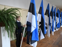 003 Sindi gümnaasiumi õpilaskonverents Eesti lipp 135. Foto: Urmas Saard