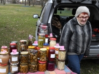Sindi linna 84. sünnipäeva laat. Foto: Urmas Saard / Külauudised