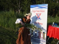 Marina Mesipuu-Rhun. Suvine pööripäev Raekülas. Foto: Urmas Saard / Külauudised