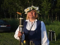 Piia Karro-Selg. Suvine pööripäev Raekülas. Foto: Urmas Saard / Külauudised