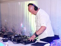 DJ Urmas Lass. Suvine pööripäev Raekülas. Foto: Urmas Saard / Külauudised