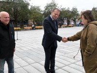 Taasiseseisvusepäeva hommikul Iseseisvuse väljakul. Foto: Urmas Saard / Külauudised