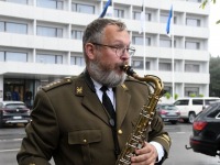Taasiseseisvusepäeva hommikul Iseseisvuse väljakul. Foto: Urmas Saard / Külauudised