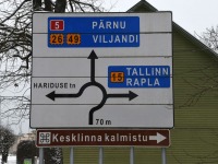 Tartu rahu 101. aastapäeva mälestushetk Türi kesklinna kalmistul. Foto: Urmas Saard / Külauudised