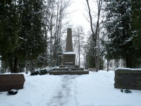 Tartu rahu 101. aastapäeva mälestushetk Türi kesklinna kalmistul. Foto: Urmas Saard / Külauudised