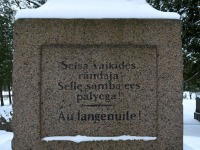 Tartu rahu 101. aastapäeva mälestushetk Türi kesklinna kalmistul. Foto: Urmas Saard / Külauudised