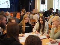 Tartu rahulepingu 105. aastapäeva tähistamine Sindi gümnaasiumis. Foto: Antti Riiet