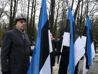 Tartu rahulepingu sõlmimise 105. aastapäeva tähistataval mälestustseremoonial Pärnu Alevi kalmistul. Foto: Urmas Saard / Külauudised