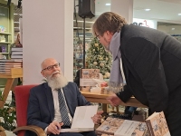 Tartu Ülikooli Pärnu kolledž tähistas Eesti rahvusülikooli 104. aastapäeva. Foto: Urmas Saard / Külauudised