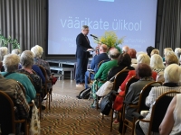 Tartu Ülikooli Pärnu kolledži väärikate ülikool alustab uut õppeaastat 2025-2026. Foto: Urmas Saard / Külauudised