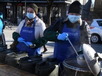 Toetusavaldus Ukrainale Pärnu Iseseisvuse väljakul. Foto: Urmas Saard / Külauudised