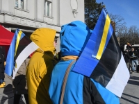 Toetusavaldus Ukrainale Pärnu Iseseisvuse väljakul. Foto: Urmas Saard / Külauudised