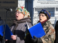 Toetusavaldus Ukrainale Pärnu Iseseisvuse väljakul. Foto: Urmas Saard / Külauudised
