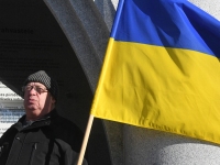Toetusavaldus Ukrainale Pärnu Iseseisvuse väljakul. Foto: Urmas Saard / Külauudised