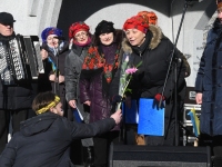 Toetusavaldus Ukrainale Pärnu Iseseisvuse väljakul. Foto: Urmas Saard / Külauudised