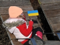 Toetusavaldus Ukrainale Pärnu Iseseisvuse väljakul. Foto: Urmas Saard / Külauudised