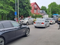 Autodest ummistunud Aia tänav. Foto: Urmas Saard / Kulauudised