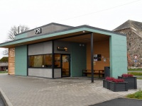 008 Ülo Soometsa isikunäitus Tori bussijaamas. Foto: Urmas Saard / Külauudised