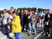 Uu Tori silla avamise õhtul. Foto: Urmas Saard / Külauudised