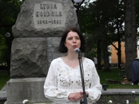 Uuendatud Koidula pargi avamise päeval. Foto: Urmas Saard / Külauudised