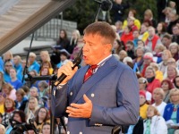 Vaba Rahva Laul Rakvere Vallimäel. Foto: Urmas Saard / Külauudised