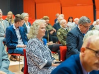 Vabaduse Tammepärja aumärkide üleandmaine Tallinna loomaaia keskkonnahariduskeskuse saalis. Foto: Arno Mikkor