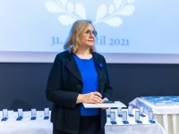 Vabaduse Tammepärja aumärkide üleandmaine Tallinna loomaaia keskkonnahariduskeskuse saalis. Foto: Arno Mikkor