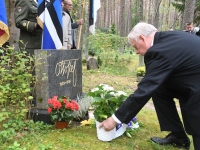 008 Vastupanuvõitluse päeval Tiefi valitsuse kenotaafi juures. Foto: Urmas Saard / Külauudised