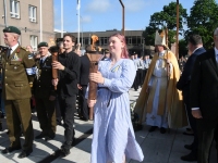Viljandimaa Vabadussõjas langenute mälestussamba taasavamine, pärgade asetamine, tulede tseremoonia. Foto: Urmas Saard / Külauudised
