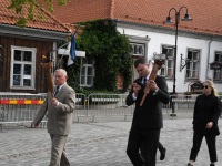 Võidupüha hommiku tseremoonia Kuressaare Vabadussõja mälestussamba juures. Foto: Urmas Saard / Külauudised