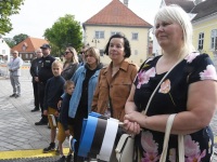 Võidupüha hommiku tseremoonia Kuressaare Vabadussõja mälestussamba juures. Foto: Urmas Saard / Külauudised