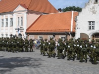 Võidupüha paraad Kuressaares. Foto: Urmas Saard / Külauudised
