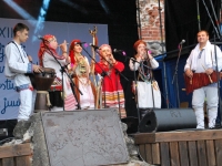 XIII Viljandi pärimusmuusika festivali avapidustusel
