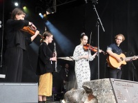 XXIX Viljandi pärimusmuusika festivali avamine Kaevumäel. Foto: Urmas Saard / Külauudised