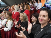 XXVIII laulu- ja XXI tantsupeo “Iseoma” tuli peatumas suvepealinnas. Foto: Urmas Saard /  Külauudised