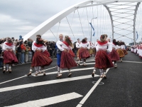 XXVIII laulu- ja XXI tantsupeo “Iseoma” tuli peatumas suvepealinnas. Foto: Urmas Saard /  Külauudised