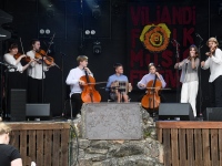 XXX Viljandi pärimusmuusika festivali avakontsert Kaevumäel. Foto: Urmas Saard / Külauudised